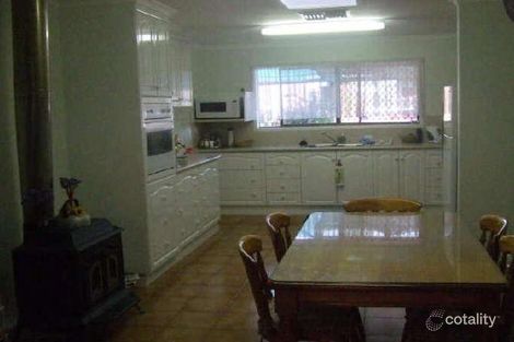 Property photo of 200 Sun Valley Road Kin Kora QLD 4680