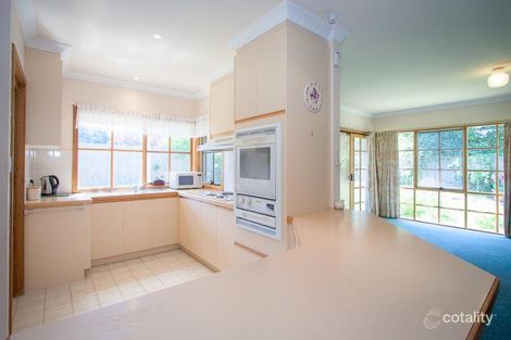 Property photo of 2/23 Farrell Street New Gisborne VIC 3438