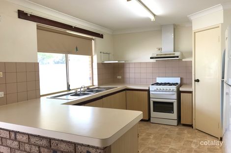 Property photo of 32 Kurrajong Road Safety Bay WA 6169