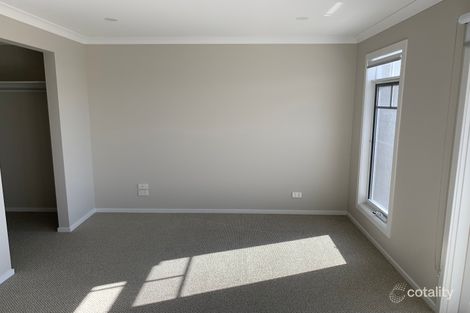 Property photo of 21 Wavertree Crescent Werribee VIC 3030