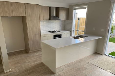 Property photo of 21 Wavertree Crescent Werribee VIC 3030