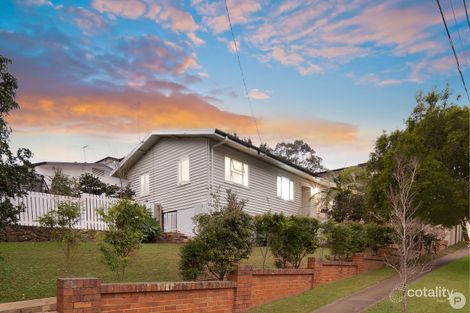 Property photo of 27 Wilgarning Street Stafford Heights QLD 4053