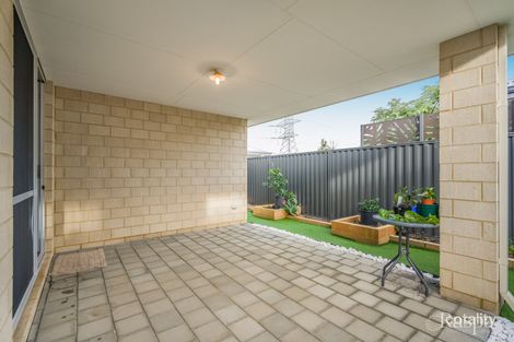 Property photo of 29 Marble Street Treeby WA 6164