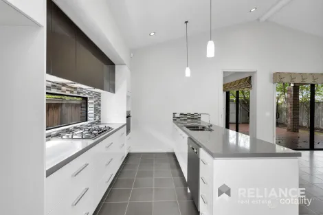 Property photo of 76 Lincolnheath Boulevard Point Cook VIC 3030