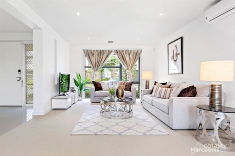 Property photo of 8 Windy Hill Drive Mulgrave VIC 3170