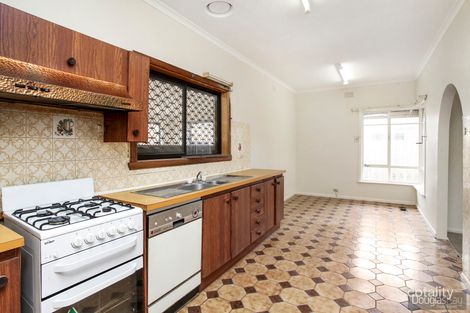 Property photo of 12 Lurg Avenue Sunshine North VIC 3020