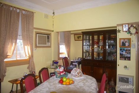 Property photo of 12 Seaton Street Spring Hill NSW 2800