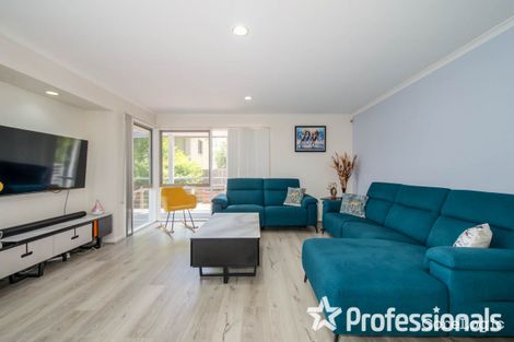 Property photo of 11 Peppermint Grove Knoxfield VIC 3180