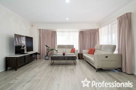 Property photo of 11 Peppermint Grove Knoxfield VIC 3180