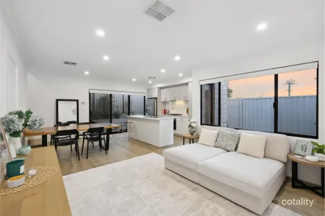 Property photo of 4C Chalcombe Way Warwick WA 6024
