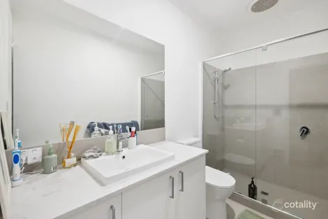 Property photo of 4C Chalcombe Way Warwick WA 6024