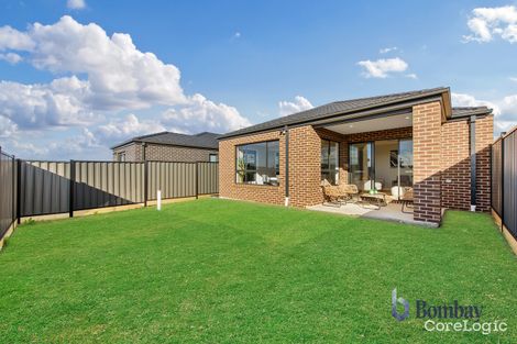 Property photo of 21 Retba Street Craigieburn VIC 3064