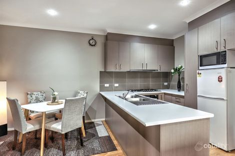 Property photo of 271 Windrock Avenue Craigieburn VIC 3064