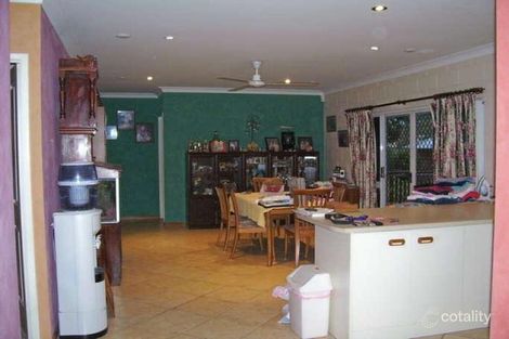 Property photo of 37 Bathurst Drive Bentley Park QLD 4869