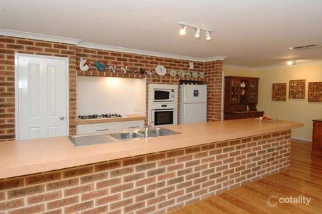 Property photo of 4 Ross Road Kardinya WA 6163