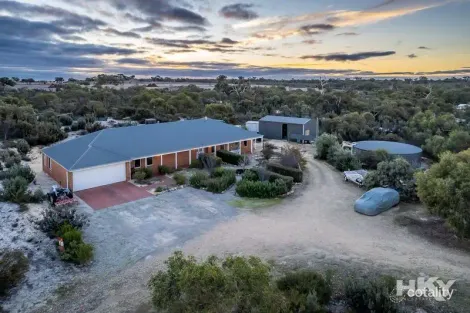 162 Rosewood Dr, Chittering, WA 6084