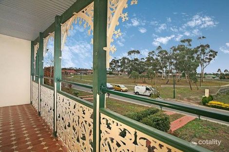 Property photo of 4 Simmonds Place Roxburgh Park VIC 3064