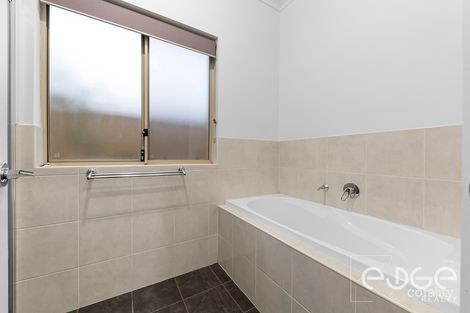 Property photo of 90 Douglas Drive Munno Para SA 5115