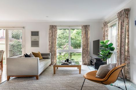 Property photo of 1/31 Kangaroo Road Murrumbeena VIC 3163