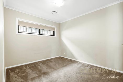 Property photo of 7 Nandewar Avenue Airds NSW 2560
