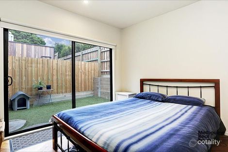 Property photo of 8 Dalziel Lane Northcote VIC 3070