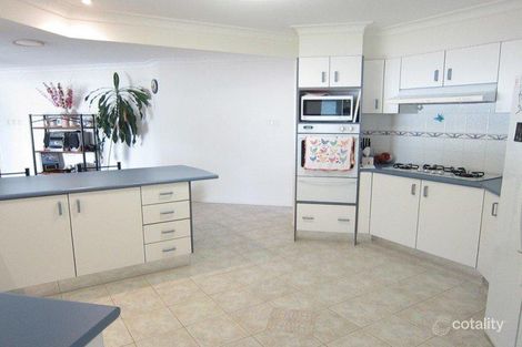Property photo of 2 Waratah Street Kurri Kurri NSW 2327