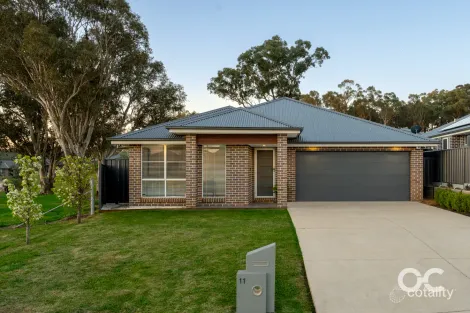 11 Webb St, Orange, NSW 2800
