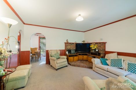 Property photo of 33 First Avenue Cockatoo VIC 3781