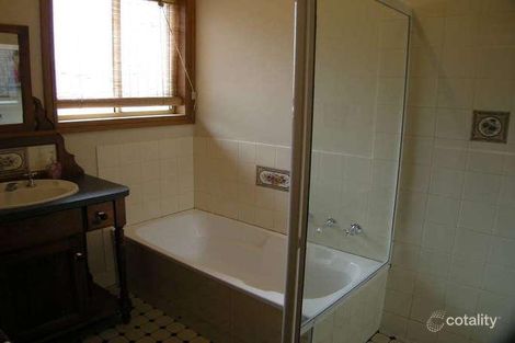 Property photo of 2/4 Davis Court Mount Barker SA 5251