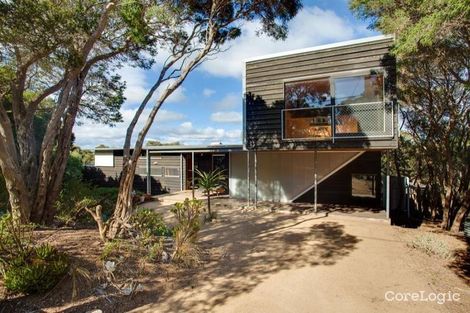 Property photo of 2 Trentham Street Blairgowrie VIC 3942