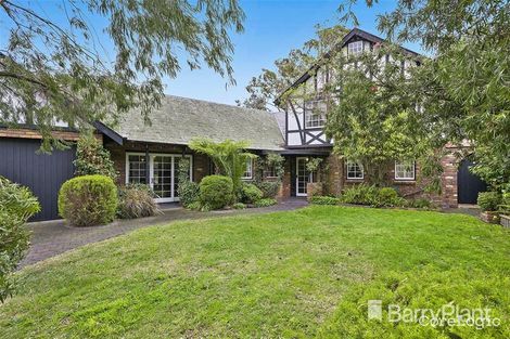 Property photo of 4 Woodland Court Dingley Village VIC 3172