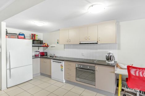 Property photo of 82-86 Martyn Street Parramatta Park QLD 4870
