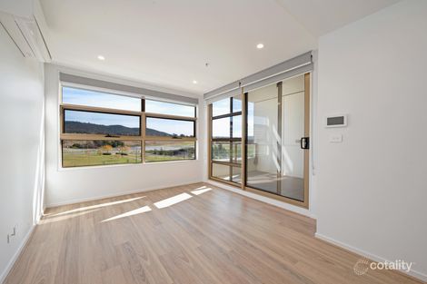 203/43 Arthur Blakeley Way, Coombs, ACT 2611