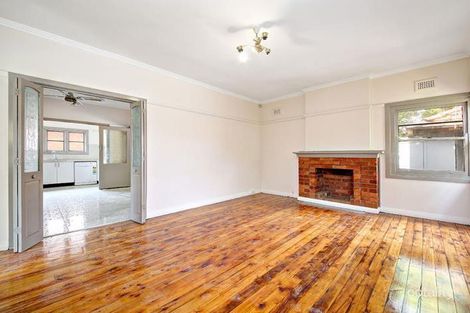 Property photo of 10 Pyramid Avenue Padstow NSW 2211