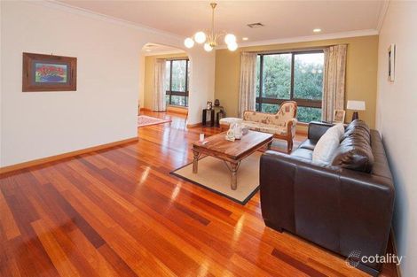 Property photo of 10 Cassin Court Dandenong North VIC 3175