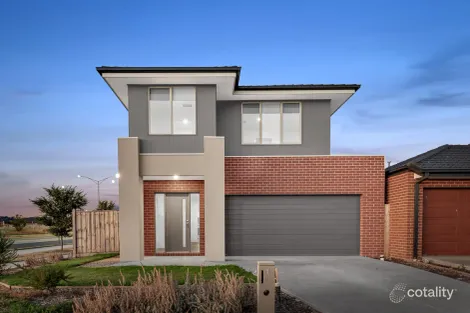 1 Growling Grass Dr, Clyde North, VIC 3978