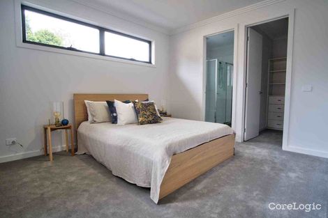 Property photo of 2/20 Loretto Avenue Ferntree Gully VIC 3156
