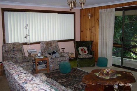 Property photo of 6 Eric Fittler Place South West Rocks NSW 2431