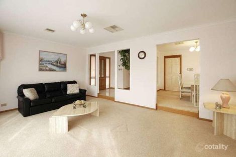 Property photo of 1 Nyora Close Taylors Lakes VIC 3038
