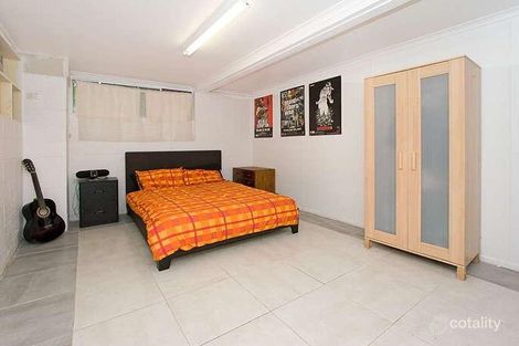 72 Dunsmore St, Kelvin Grove, QLD 4059