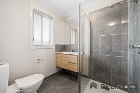 Property photo of 1 Morgan Crescent Werribee VIC 3030