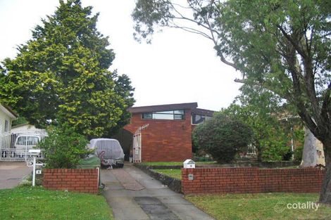 8 Pare Ave, Loftus, NSW 2232