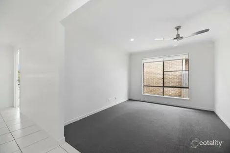 Property photo of 9 Paradise Street Yarrabilba QLD 4207