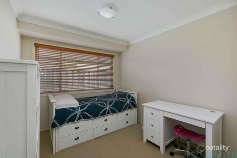 Property photo of 10 Dunlop Road Blue Haven NSW 2262