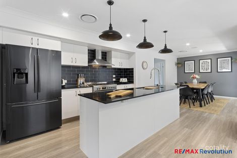 Property photo of 4 Monarch Court Bahrs Scrub QLD 4207