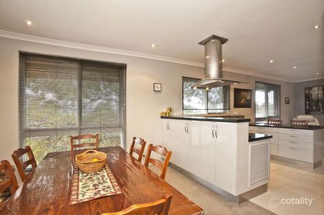 Property photo of 2 Maldon Court Wheelers Hill VIC 3150