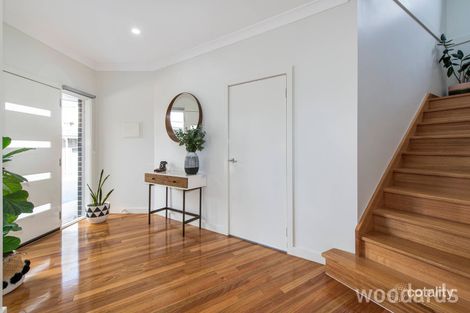 Property photo of 2/4-6 Shady Grove Nunawading VIC 3131