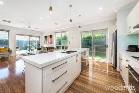 Property photo of 2/4-6 Shady Grove Nunawading VIC 3131
