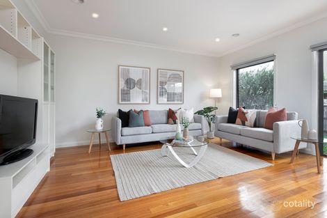 Property photo of 2/7 Dewrang Crescent Blackburn VIC 3130