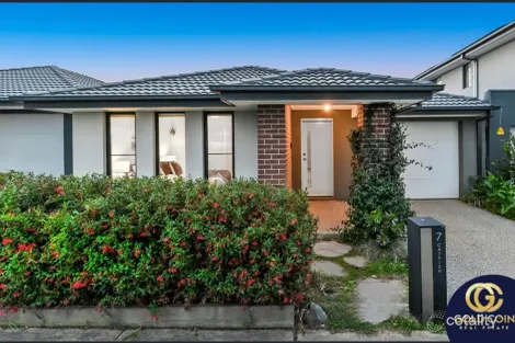 7 Catfish St, Clyde North, VIC 3978